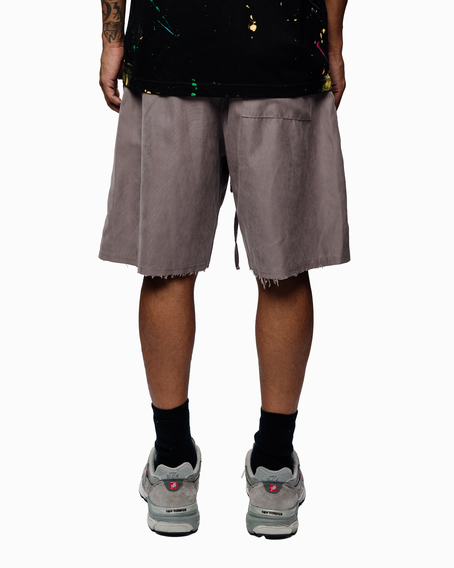 TAUPE CARGO SHORTS