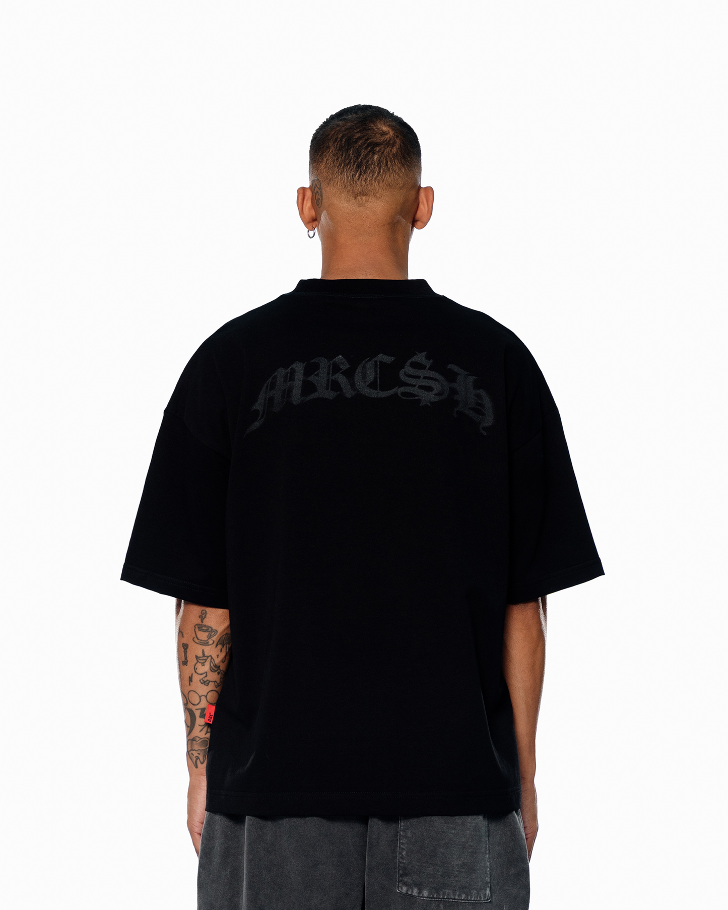 M.O.M.M TEE